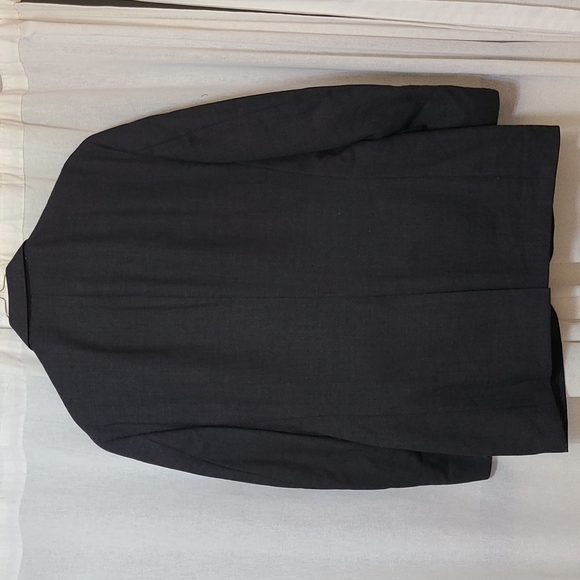 Vintage Peterborough Row Men's Suit Only at Bloomingdale's Charcoal - Picture 2 of 11